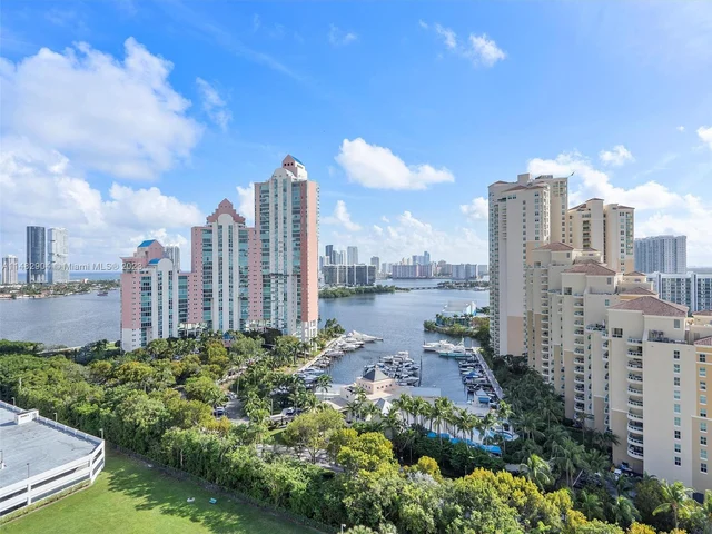 3300 NE 191st street # 13, Aventura FL 33180