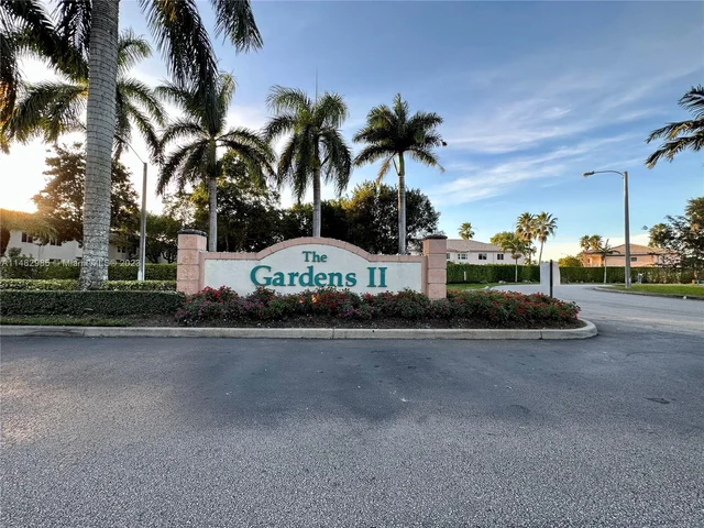 2920 SE 12th Rd # 30, Homestead FL 33035