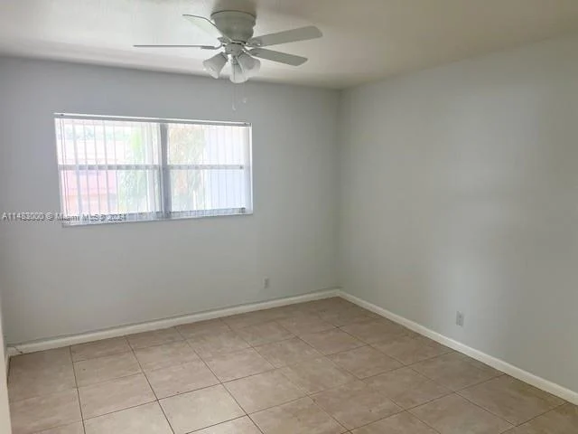 617 Saxony M # M, Delray Beach FL 33446