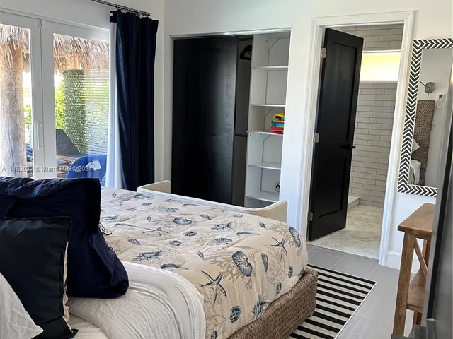 2703 SE 14th St, Pompano Beach FL 33062