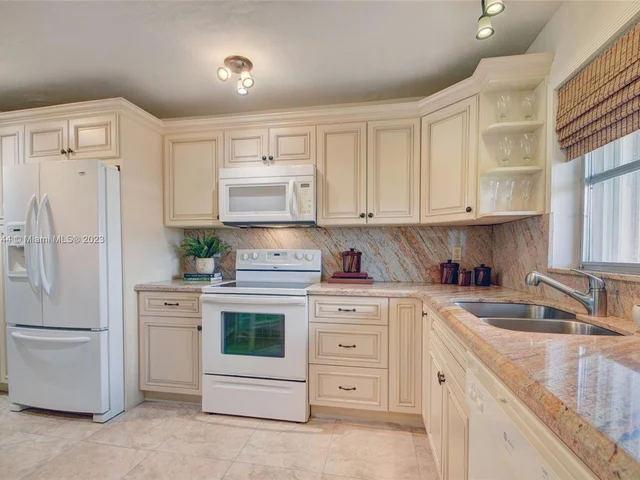 5725 Fernley Dr E # 45, West Palm Beach FL 33415