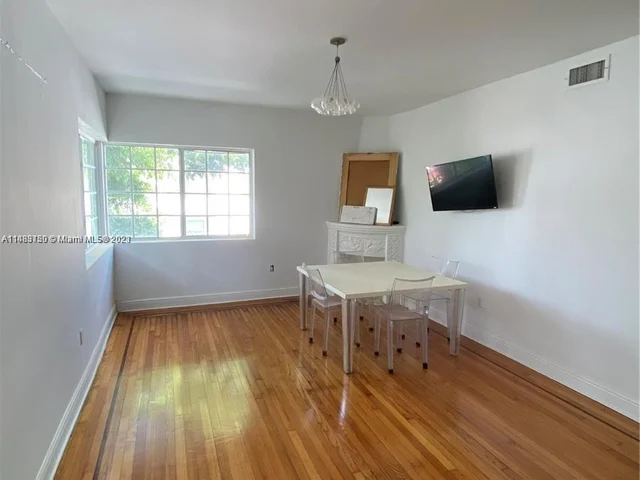 1219 Meridian Ave # 8, Miami Beach FL 33139