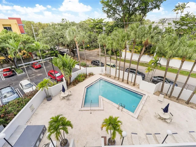 2715 Tigertail Ave # 405, Miami FL 33133