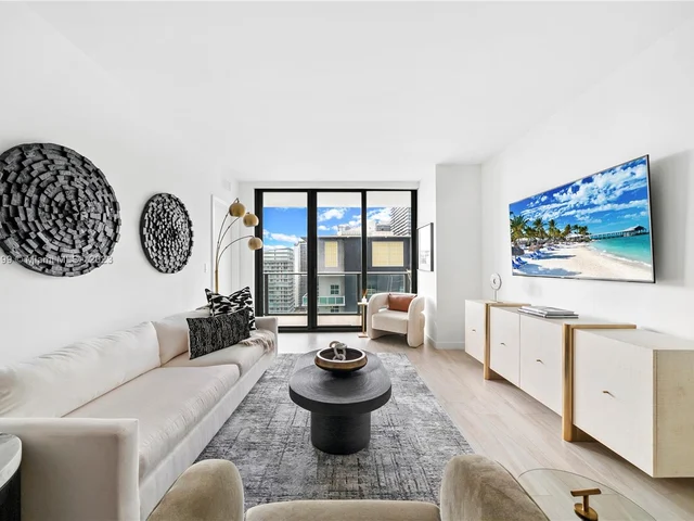 1300 S Miami Ave # 3511, Miami FL 33130