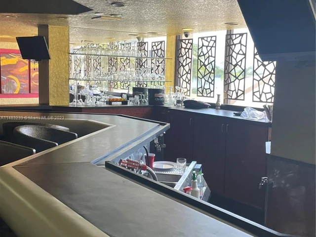 1800 NE 114th St # 1201, Miami FL 33181