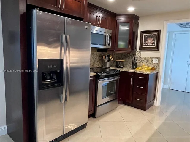 1800 NE 114th St # 1201, Miami FL 33181