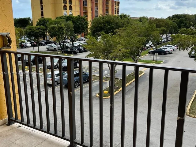 4721 NW 7th St # 12, Miami FL 33126