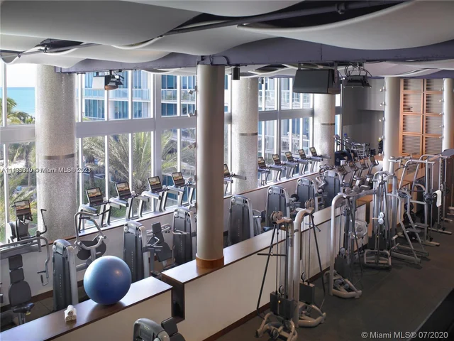 6899 Collins Ave # 1206, Miami Beach FL 33141