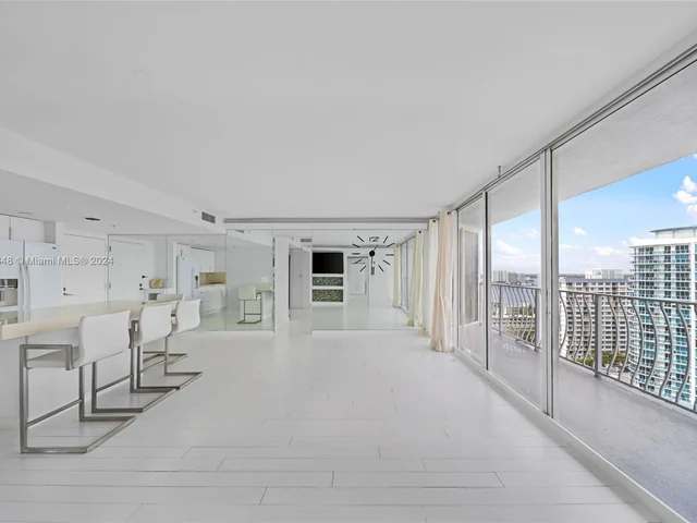 7601 E Treasure Dr # 2016, North Bay Village FL 33141