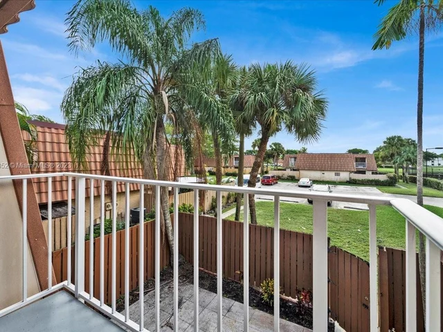 736 Mill Valley Pl # 736, West Palm Beach FL 33409