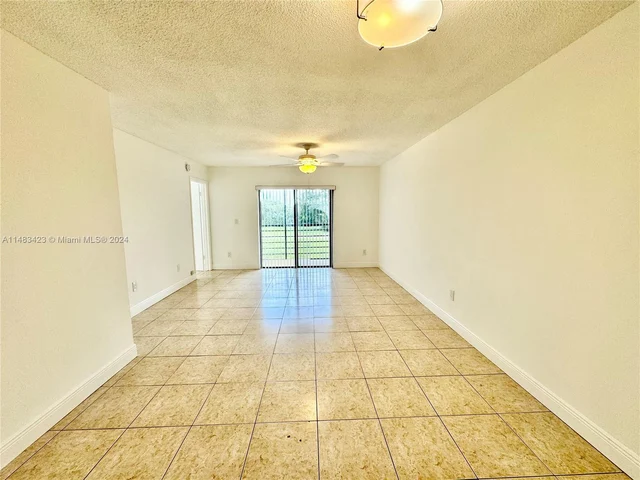 870 NE 207th Ter # 9, Miami FL 33179