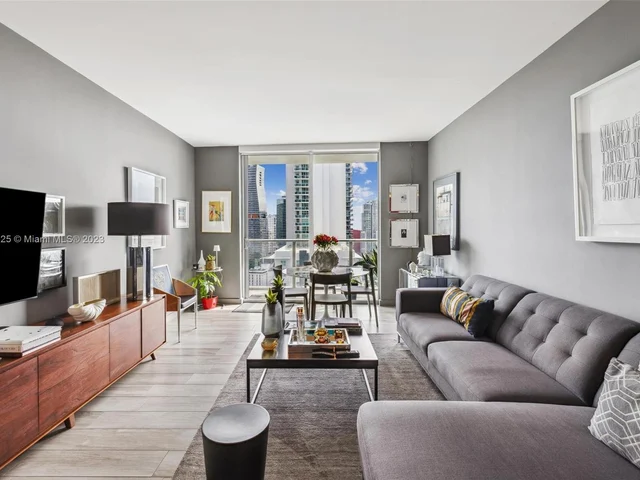 1100 S Miami Ave # 2704, Miami FL 33130