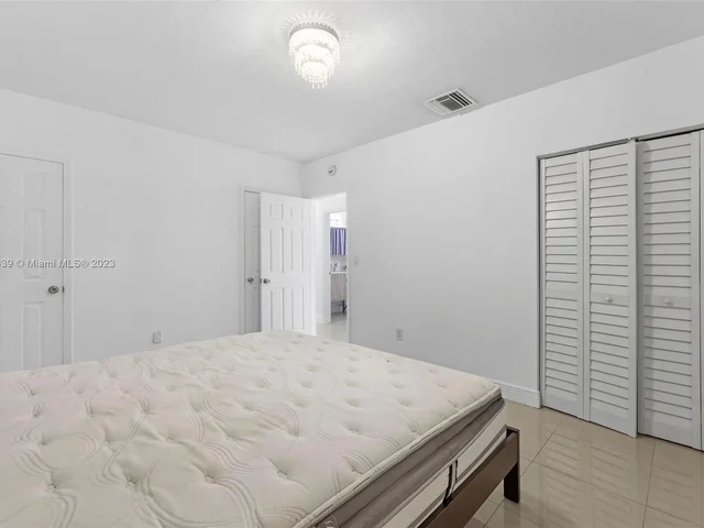 775 81st St, Miami Beach FL 33141