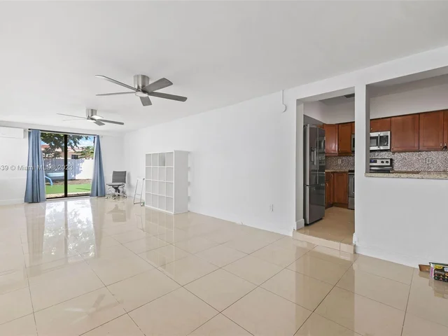 775 81st St, Miami Beach FL 33141
