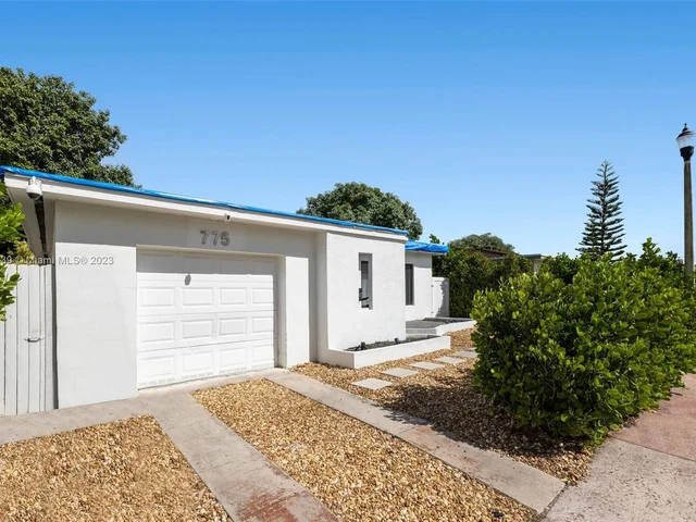 775 81st St, Miami Beach FL 33141