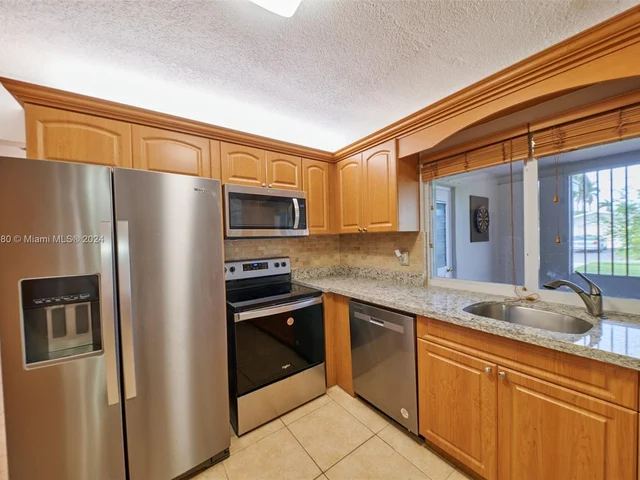 1431 Coolidge St, Hollywood FL 33020