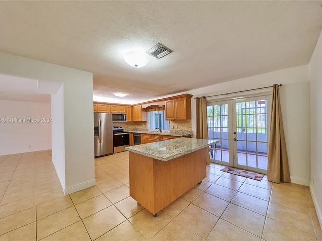 1431 Coolidge St, Hollywood FL 33020