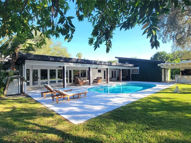 6200 SW 118th St, Pinecrest FL 33156