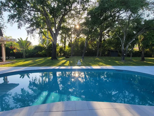 6200 SW 118th St, Pinecrest FL 33156