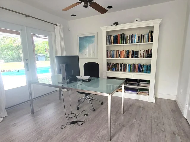 6200 SW 118th St, Pinecrest FL 33156