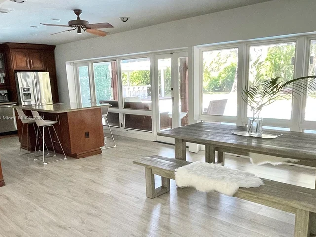 6200 SW 118th St, Pinecrest FL 33156