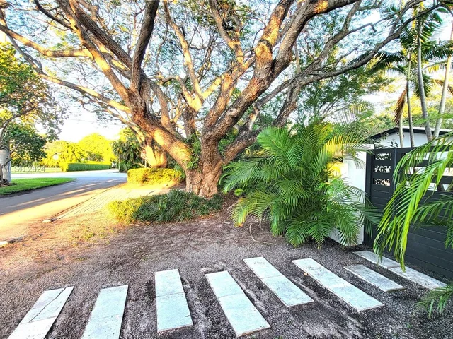 6200 SW 118th St, Pinecrest FL 33156