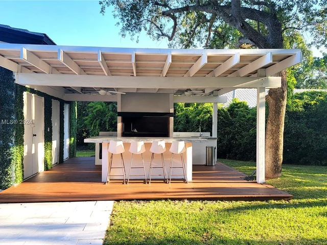 6200 SW 118th St, Pinecrest FL 33156