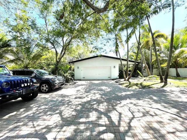 6200 SW 118th St, Pinecrest FL 33156