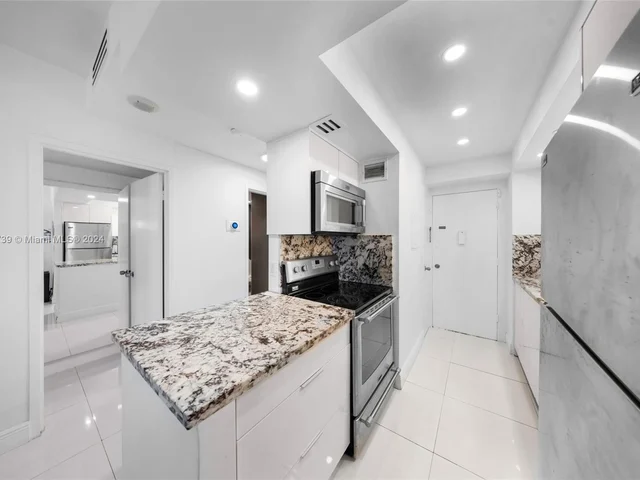 3505 S Ocean Dr # 1019, Hollywood FL 33019