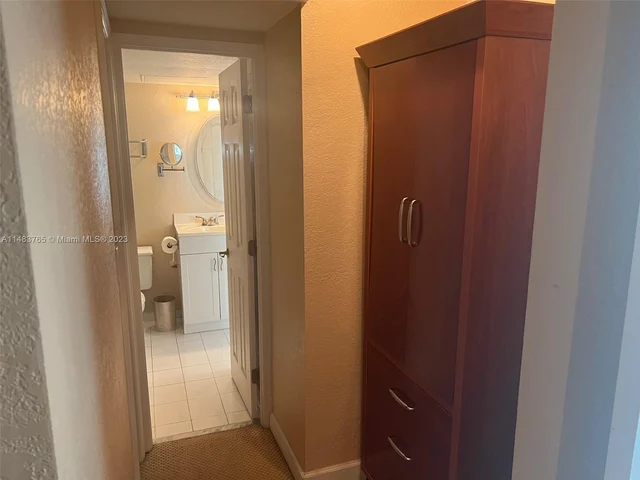 2030 S Ocean Dr # 1116, Hallandale Beach FL 33009