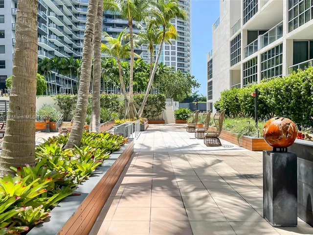 3470 E Coast Ave # H2303, Miami FL 33137