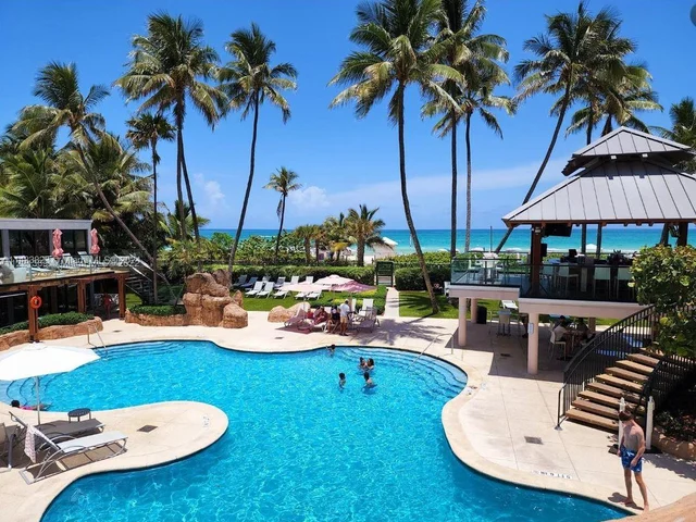 5225 Collins Ave # 411, Miami Beach FL 33140