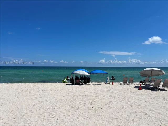 5225 Collins Ave # 411, Miami Beach FL 33140