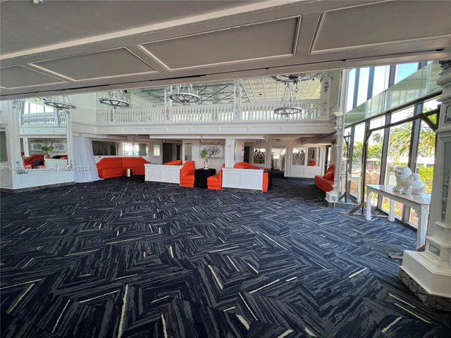 5225 Collins Ave # 411, Miami Beach FL 33140