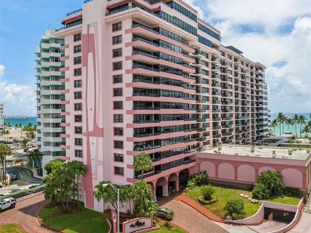 5225 Collins Ave # 411, Miami Beach FL 33140