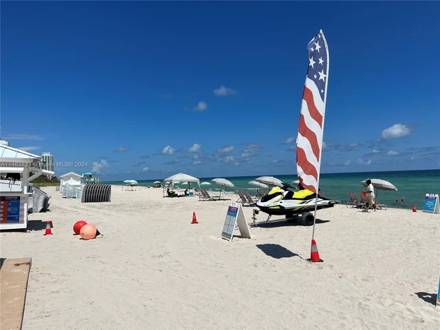 5225 Collins Ave # 411, Miami Beach FL 33140