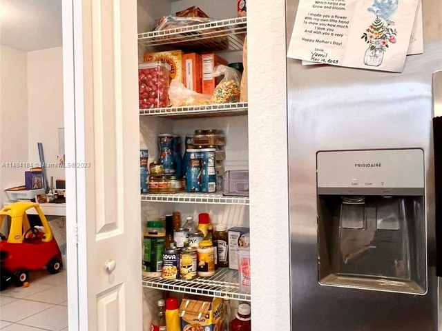 1776 SE 27th Rd # 1776, Homestead FL 33035