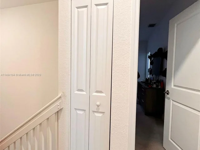 1776 SE 27th Rd # 1776, Homestead FL 33035