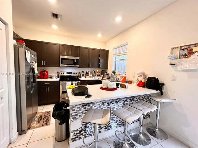 1776 SE 27th Rd # 1776, Homestead FL 33035