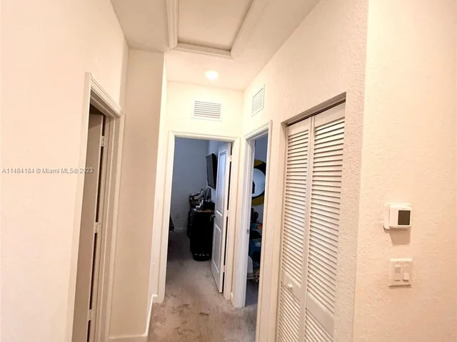 1776 SE 27th Rd # 1776, Homestead FL 33035