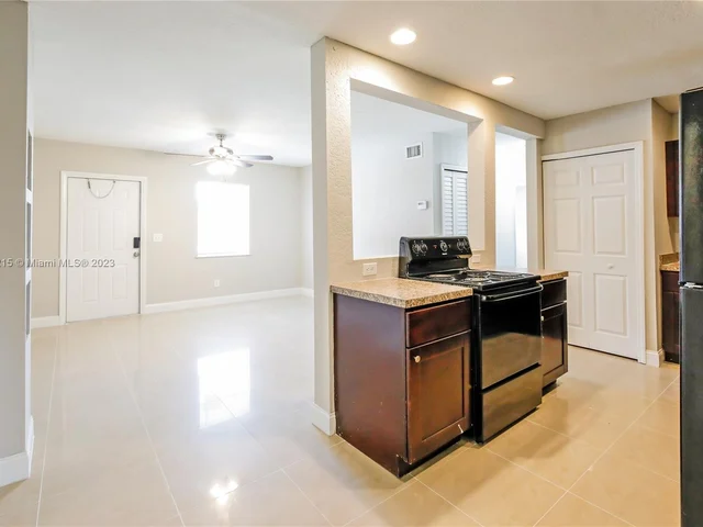 3620 NW 4th St # 0, Lauderhill FL 33311