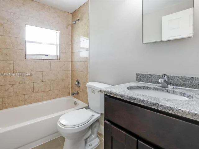 3620 NW 4th St # 0, Lauderhill FL 33311