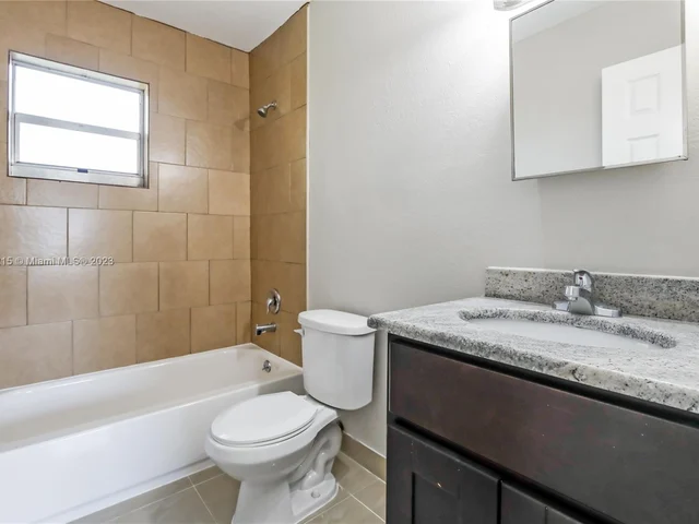 3620 NW 4th St # 0, Lauderhill FL 33311