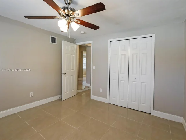 3620 NW 4th St # 0, Lauderhill FL 33311