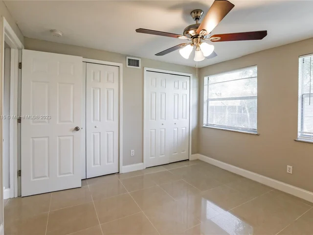 3620 NW 4th St # 0, Lauderhill FL 33311