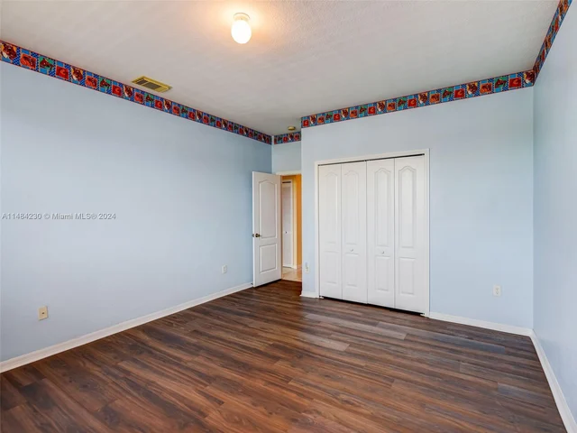 15883 SW 63rd Ter, Miami FL 33193