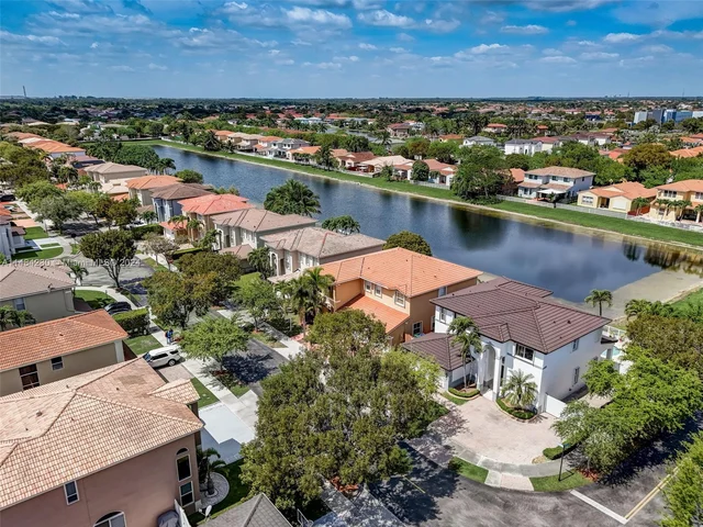 15883 SW 63rd Ter, Miami FL 33193