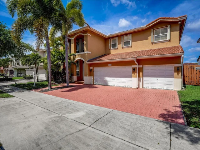 15883 SW 63rd Ter, Miami FL 33193