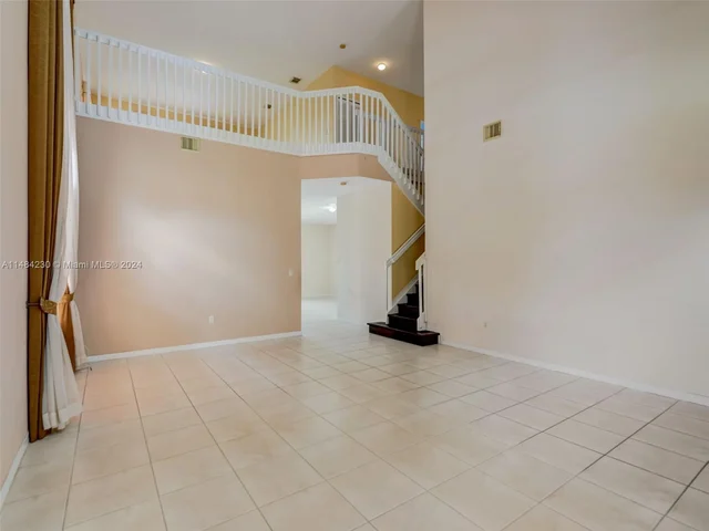 15883 SW 63rd Ter, Miami FL 33193