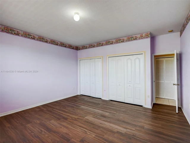 15883 SW 63rd Ter, Miami FL 33193